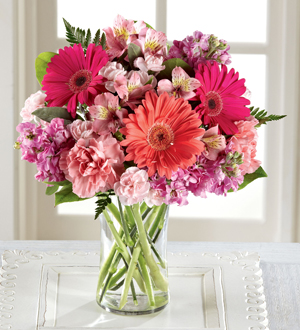 The FTD� Blushing Beauty� Bouquet