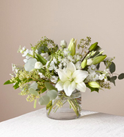 The FTD� Alluring Elegance Bouquet