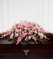 The FTD� Garden of Comfort� Casket Spray