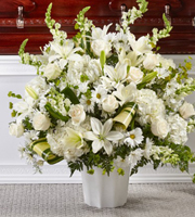 The FTD� Thoughts of Tranquility� Floor Basket Deluxe